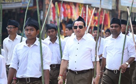 बसना में RSS का भव्य पथ संचलन, विधायक डॉ. संपत अग्रवाल ने की राष्ट्रप्रेम और समाज सेवा की सराहना