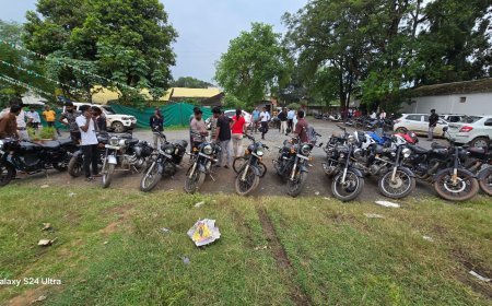 मोडिफाईड सायलेंसर लगाकर फर्राटेदार बाइक चलाने वालों पर कोंडागांव पुलिस की बड़ी कार्रवाई