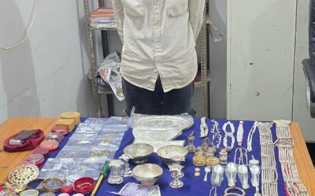 सूने मकान से सोने-चांदी के जेवरात और नकदी की चोरी का आरोपी चंदन चेलक गिरफ्तार, 10 लाख की मालियत जप्त