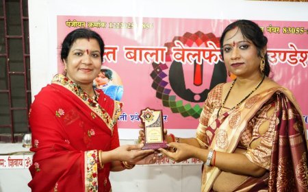 शिक्षिका श्वेता ठाकुर को मिला सीजी स्टार अवार्ड, शिक्षा और कला में उत्कृष्ट योगदान के लिए सम्मानित