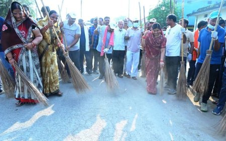 उप मुख्यमंत्री अरुण साव की अगुवाई में ‘स्वच्छता ही सेवा’ अभियान, महामाया मंदिर से अस्पताल तक चला सफाई अभियान – शहरवासियों ने लिया स्वच्छता का संकल्प