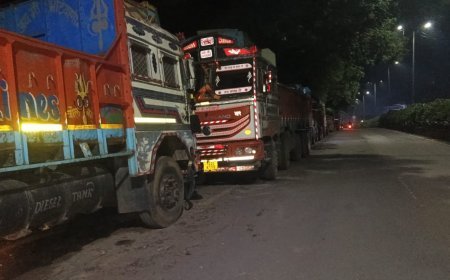 बचेली-बैलाडीला ट्रक मालिकों की दुहरी मार: समय पर भाड़ा न मिलने और फाइनेंस दबाव में घर-कारोबार दोनों प्रभावित