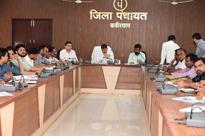 प्रधानमंत्री जनमन आवास योजना में लापरवाही पर कलेक्टर सख्त, मुड़वाही सचिव प्रदीप धुर्वे निलंबित