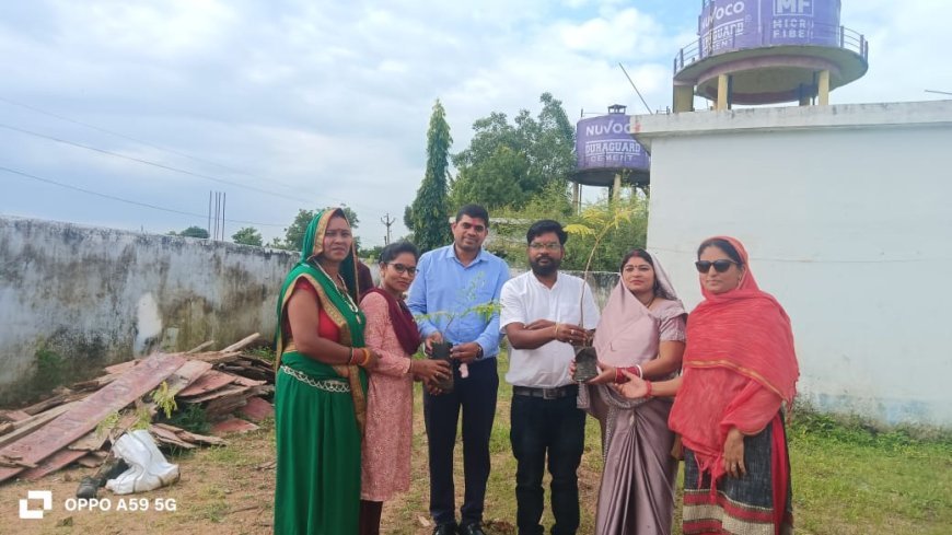 हरित शक्ति वेलफेयर फाउंडेशन ने किया वृक्षारोपण, महिलाओं को आत्मनिर्भर बनाने सिलाई प्रशिक्षण केन्द्र का शुभारंभ