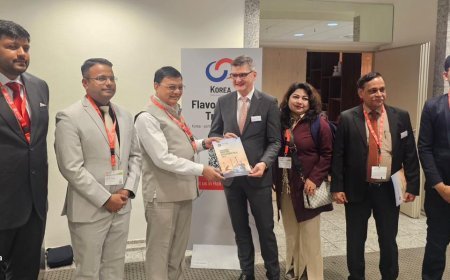 जर्मनी में विश्व की सबसे बड़ी खाद्य प्रदर्शनी में उद्योग मंत्री लखन लाल देवांगन ने किया छत्तीसगढ़ का प्रतिनिधित्व