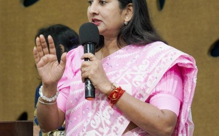 बाल अधिकारों की अनदेखी पर आयोग सख्त, चंद्रपुर के खेल मैदान और प्राथमिक स्वास्थ्य केंद्र का औचक निरीक्षण
