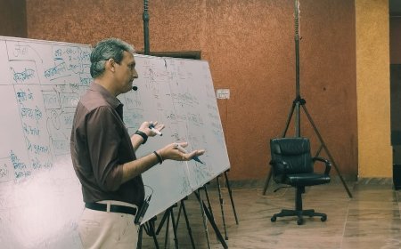 मनुष्य का समस्त प्रयास सुख की खोज में: श्री अग्रसेनधाम रायपुर में जीवन विद्या शिविर आरंभ