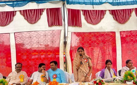 जुनवानी में नई राशन दुकान का शुभारंभ — जिला पंचायत अध्यक्ष तारणी चंद्राकर ने दी ग्रामीणों को बड़ी सुविधा