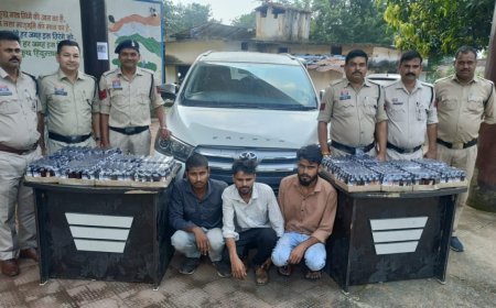 लग्जरी इनोवा कार में तस्करी का खुलासा: 495 शीशी प्रतिबंधित कफ सिरप के साथ 3 आरोपी गिरफ्तार, पुलिस ने भेजा जेल