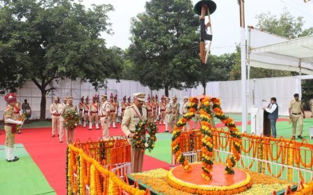 कबीरधाम में पुलिस स्मृति दिवस पर 191 वीर शहीदों को दी गई भावभीनी श्रद्धांजलि