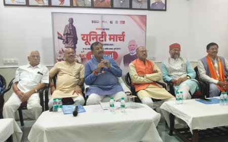 सांसद विजय बघेल बोले – आत्मनिर्भर भारत समय की आवश्यकता, स्थानीय उत्पादों को अपनाकर देश की अर्थव्यवस्था को बनाएं मजबूत