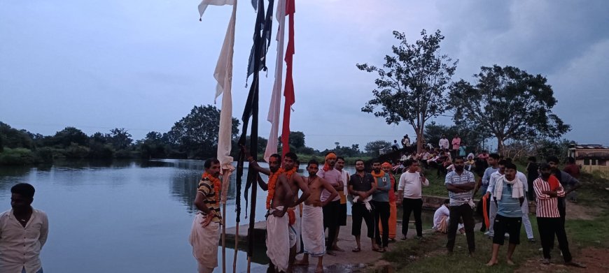 ग्राम मेंढ़की में महानवमी पर माता दुर्गा और जोत ज्वारा का भव्य विसर्जन, विशाल भंडारे में शामिल हुए ग्रामीण