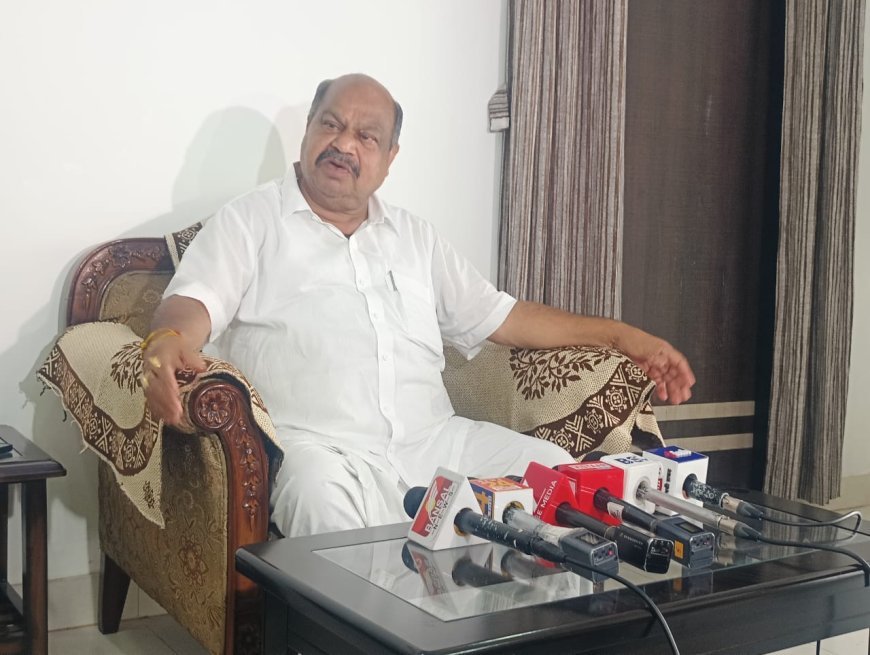 बिहार चुनाव में भूपेश बघेल की भूमिका पर MLA पुरंदर मिश्रा का तंज, बोले – छत्तीसगढ़-राजस्थान जैसा हाल अब बिहार में भी तय