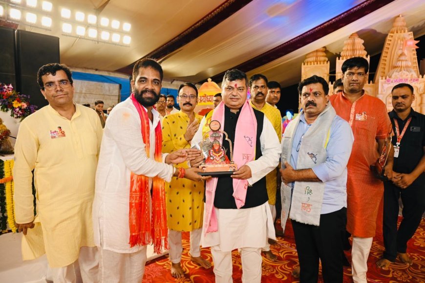वासना और ईर्ष्या की दृष्टि से नहीं दिखते हनुमान, विचार बदलो तो मिलेंगे दर्शन: पूज्य पं. धीरेंद्र कृष्ण शास्त्री
