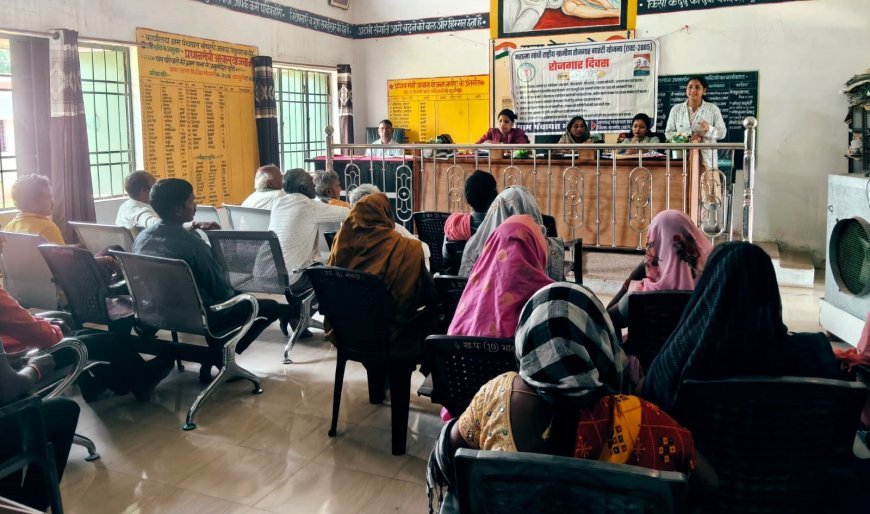 बालोद में एग्रीस्टैक परियोजना के तहत विशेष ग्राम सभाओं में डिजिटल फसल सर्वेक्षण सूची का पठन जारी