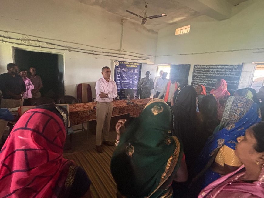 कलेक्टर रणबीर शर्मा के निर्देशन में बेमेतरा जिले में गिरदावरी और DCS कार्य जारी, किसानों से सूची अवलोकन और सुधार हेतु अपील