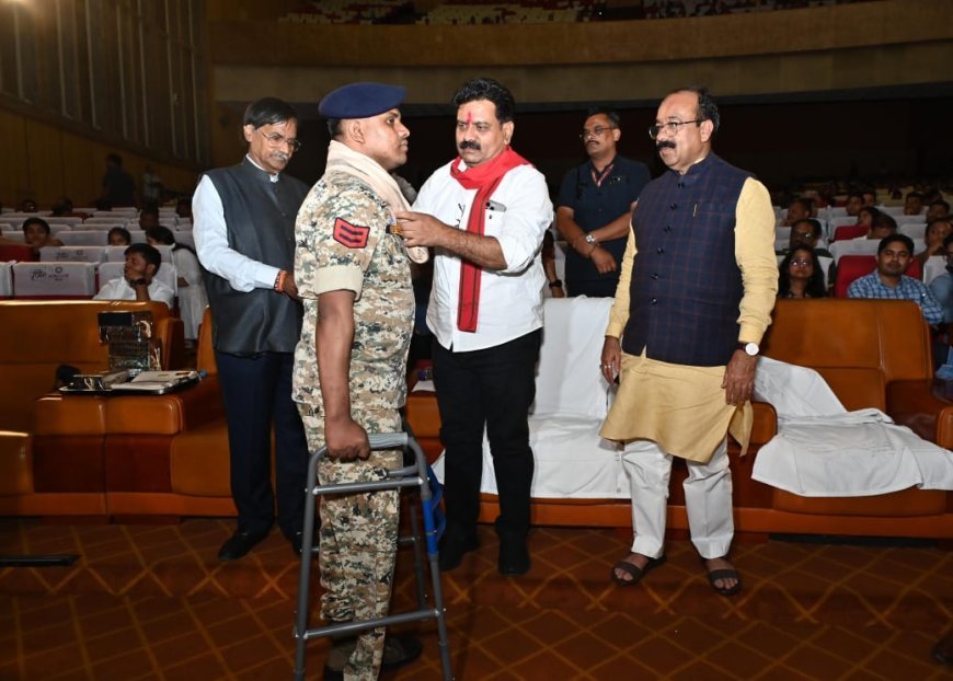उप मुख्यमंत्री विजय शर्मा और अरुण साव ने नक्सल विरोधी वीर जवानों का किया सम्मान, "साउंड ऑफ सोल 3.0" में देशभक्ति का भव्य आयोजन