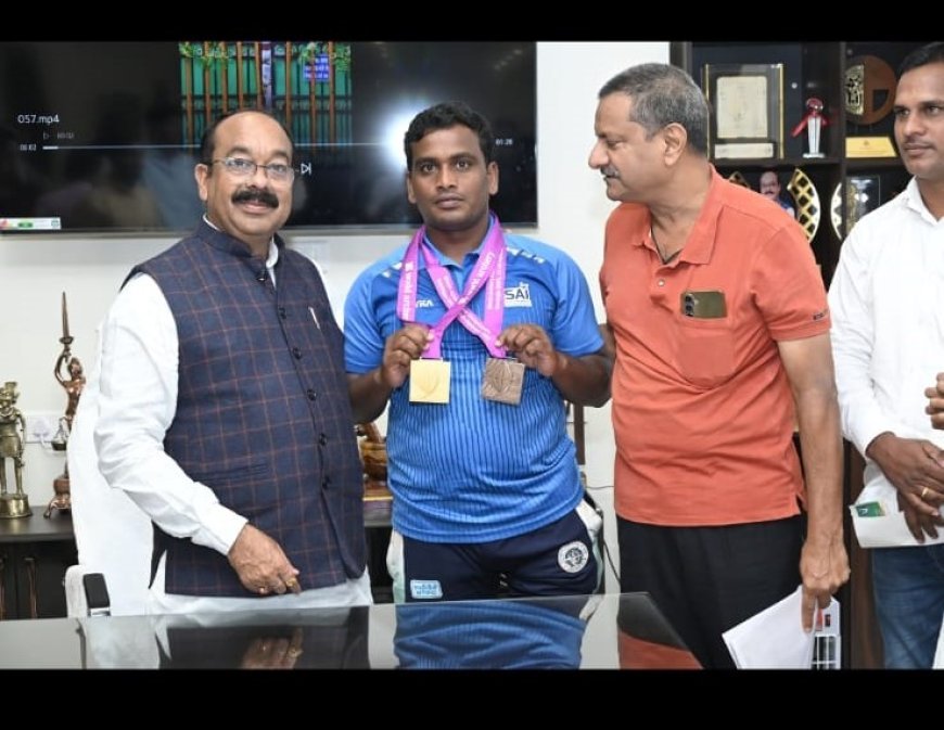 “नक्सल प्रभावित क्षेत्र से वर्ल्ड मंच तक – एक हाथ गंवाने के बाद भी गोल्डन एरो छोड़ा टोमन कुमार ने”
