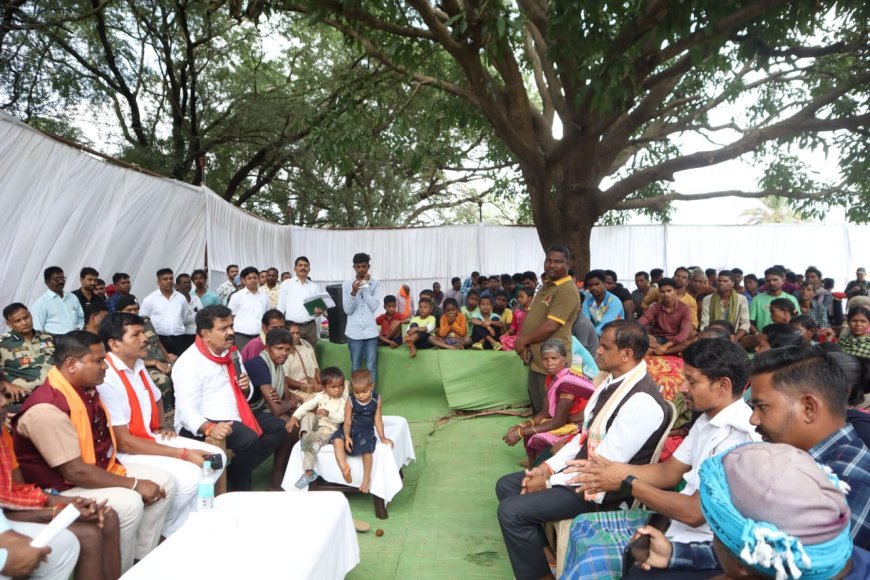 उप मुख्यमंत्री विजय शर्मा ने ग्राम कच्चापाल में ग्रामीणों से किया संवाद, सीआरपीएफ जवानों का किया उत्साहवर्धन