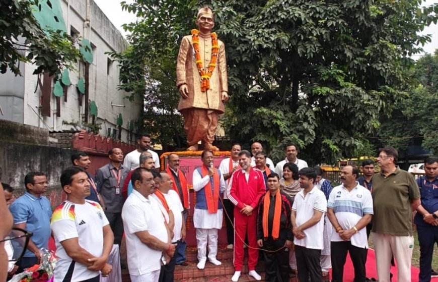 राष्ट्रीय एकता दिवस पर CM विष्णुदेव साय ने सरदार पटेल को नमन किया, रन फॉर यूनिटी को दिखाई हरी झंडी