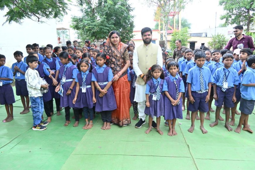 पूर्व जिला पंचायत सदस्य पुष्पेंद्र चंद्राकर ने जन्मदिन पर दिया न्यौता भोज, जनप्रतिनिधियों और आमजन ने दी शुभकामनाएं