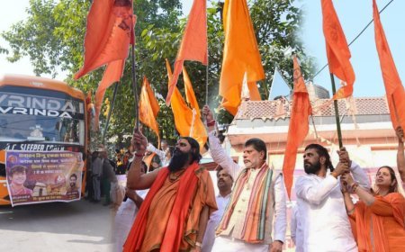 प्रदेश अध्यक्ष किरण सिंह देव ने दिखाई हरी झंडी, दिल्ली रवाना हुई भक्तों की बसें – बागेश्वर धाम पीठाधीश्वर पं. धीरेन्द्र कृष्ण शास्त्री के नेतृत्व में निकलेगी ‘सनातन हिन्दू एकता पदयात्रा’