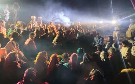 बोड़ला जनपद सीईओ की उपस्थिति में रात्रि चौपाल, पीएम आवास योजना की प्रगति की समीक्षा और हितग्राहियों को दिए निर्देश