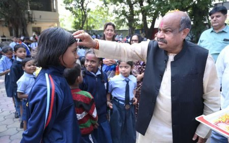 बाल दिवस पर PG उमाठे स्कूल में उत्साह का सैलाब — विधायक पुरंदर मिश्रा ने बच्चों में भरी नई ऊर्जा