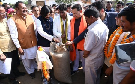 महासमुंद जिले में समर्थन मूल्य पर धान खरीदी का शुभारंभ, किसानों में उत्साह