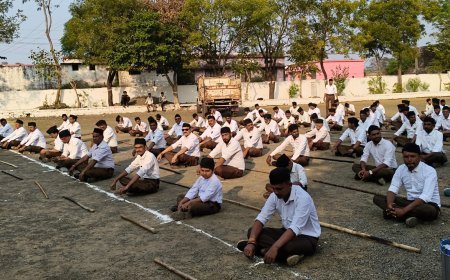 खंड केसली में RSS शताब्दी वर्ष पर भव्य पथ संचलन