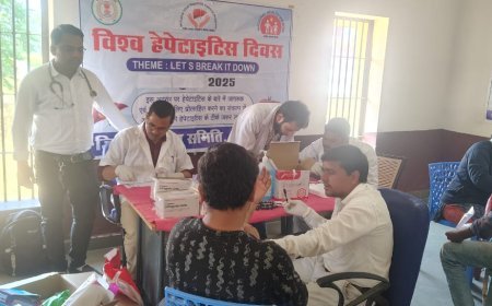 जिला जेल कवर्धा में कैदियों के लिए स्वास्थ्य शिविर, हेपेटाइटिस रोकथाम पर विशेष जागरूकता