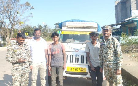 जशपुर पुलिस ने अवैध रूप से झारखंड से लाए जा रहे 12 टन 90 क्विंटल धान के साथ ट्रक व पिकअप पकड़े