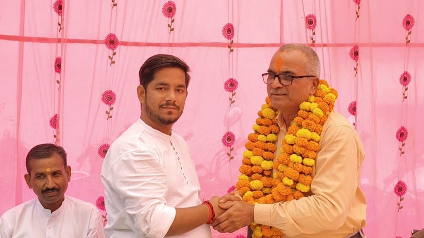 43 साल की सेवा के बाद एसआई सुरेंद्र यादव सेवानिवृत्त, चितरंगी थाने में भावपूर्ण विदाई समारोह आयोजित