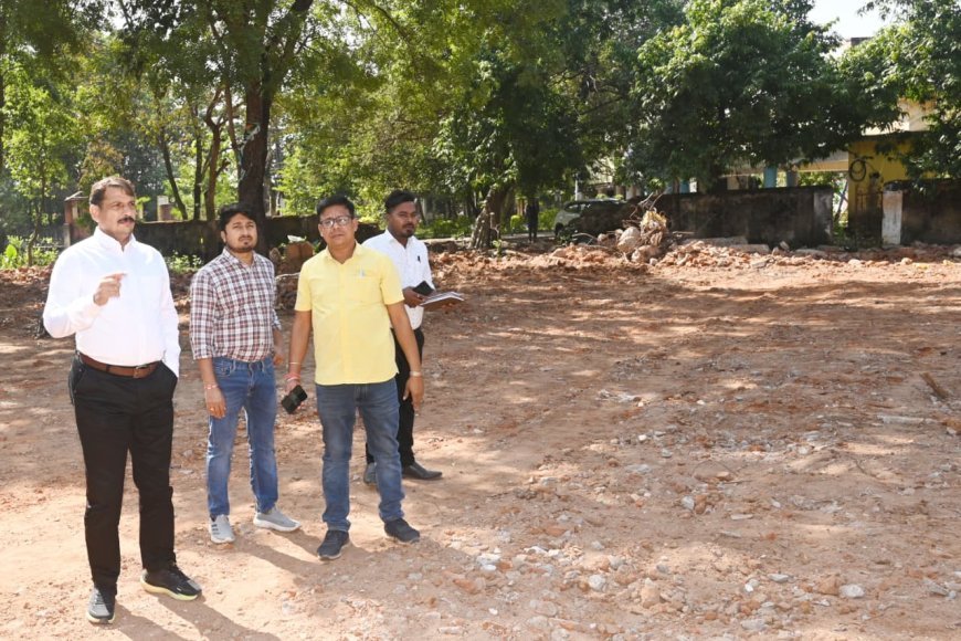 कलेक्टर गोपाल वर्मा ने किया नालंदा लाइब्रेरी निर्माण स्थल का निरीक्षण, 4.37 करोड़ की स्वीकृति से साकार होगा युवा केंद्र