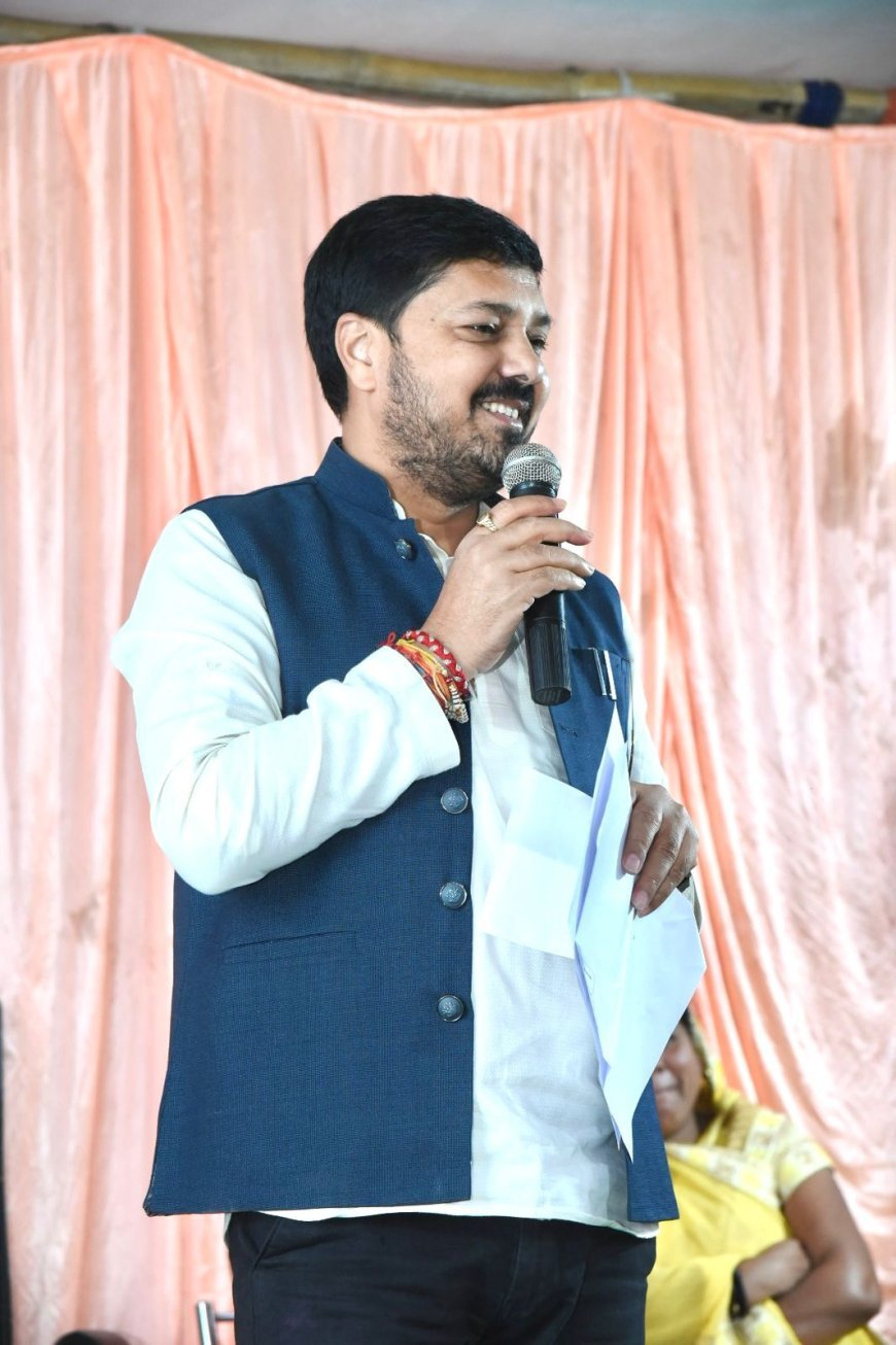 धरसींवा विधायक अनुज शर्मा विशेष गहन पुनरीक्षण कार्यशाला में हुए शामिल, बोले — लोकतंत्र को सशक्त बनाने की दिशा में महत्वपूर्ण पहल