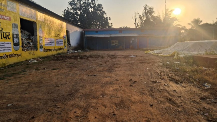 बारदा धान केंद्र में खरीदी ठप, किसानों में आक्रोश तेज; तहसीलदार पर लापरवाही के आरोप