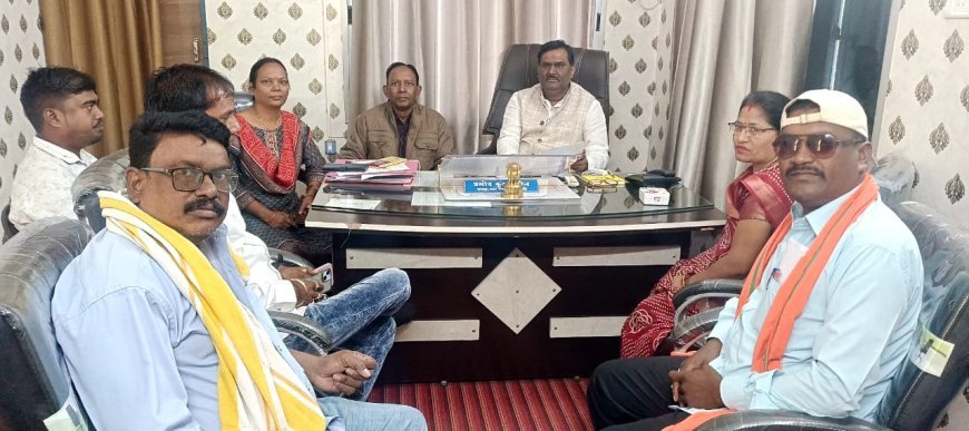 नगर पंचायत की सख्त कार्रवाई: अटल परिसर का टेंडर रद्द, अधूरे कार्यों को 7 दिन का अल्टीमेटम