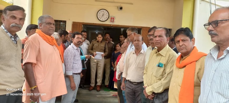 नेपानगर में सर्व ब्राह्मण समाज का विरोध प्रदर्शन, थाने में सौंपा ज्ञापन