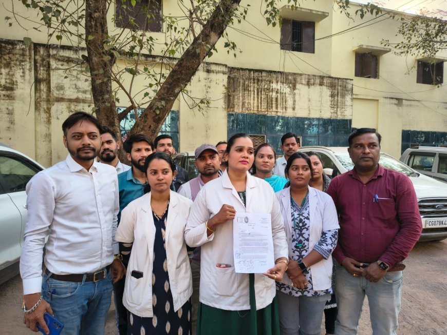 वेतन भुगतान और बहाली की मांग को लेकर दुर्ग में एनएचएम कर्मचारी फिर हड़ताल के मूड में