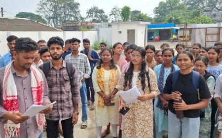 इंद्रावती महाविद्यालय के छात्रों का प्रशासन के खिलाफ विरोध, शराब दुकान हटाने की मांग तेज