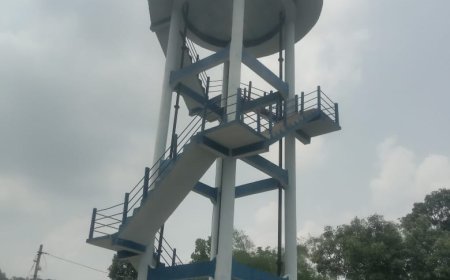 कोरिया–सोनहत में जल जीवन मिशन की बड़ी पोल—44 टंकियां अधूरी, करोड़ों खर्च फिर भी ग्रामीण बूंद–बूंद पानी को तरसे