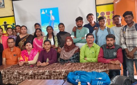 खैरागढ़ कॉलेज में अंबेडकर की पुण्यतिथि पर श्रद्धांजलि सभा आयोजित