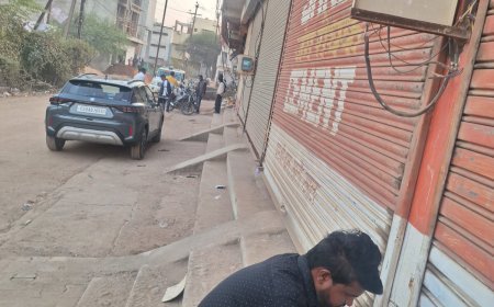 ज़ोन क्रमांक-10 में बकाया कर वसूली को लेकर नगर निगम की सख्त कार्रवाई, 9 व्यावसायिक परिसर सील