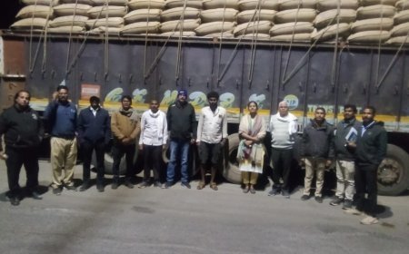 चिल्पी चेकपोस्ट पर बड़ी कार्रवाई: ट्रक से 336 क्विंटल अवैध धान जब्त, बोड़ला में एक दिन में 452 क्विंटल बरामद