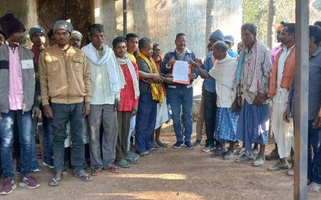 कुरडीह ग्राम पंचायत में जनमन रोड निर्माण कार्य अटका, ग्रामीणों ने सामाजिक हस्तक्षेप की लगाई गुहार