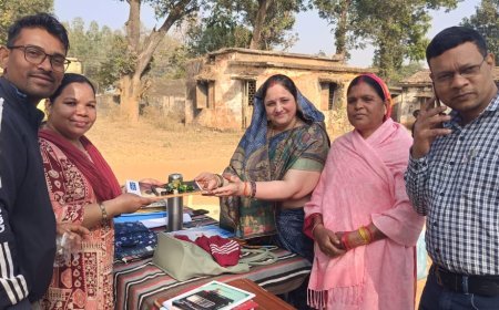 ठंड में भी गर्म रहा इंसानियत का एहसास, मझगवां के नन्हे बच्चों के चेहरे खिले