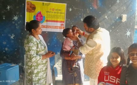 चिरमिरी वार्ड 35 में पल्स पोलियो अभियान का शुभारंभ, कृष्णा सिंह बाबा ने पिलाई बच्चों को ‘दो बूंद जिंदगी की’