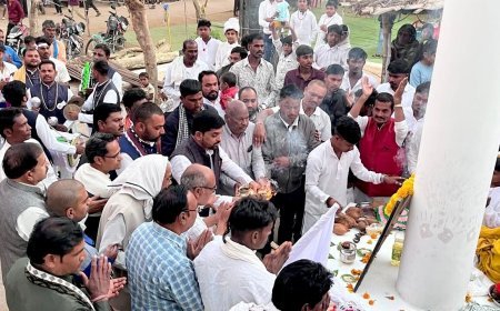 संत गुरु घासीदास जी के विचार सामाजिक समरसता की आधारशिला: डॉ. वीरेन्द्र साहू