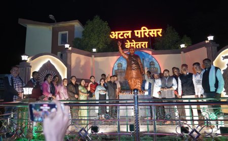 भारत रत्न अटल बिहारी वाजपेयी जी की जयंती पर बेमेतरा के अटल परिसर में श्रद्धांजलि कार्यक्रम आयोजित