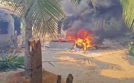 महिला की हत्या के बाद एमवी-26 गांव में भड़की हिंसा, आगजनी में 250 घर जलकर खाक, सैकड़ों लोग बेघर